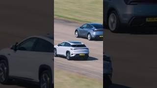 Tesla Model Y vs BYD Sealion #dragrace Credit - Carwow